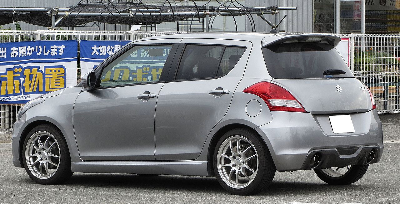 1280px-Suzuki_Swift_Sport_ZC32S_Rear.jpg